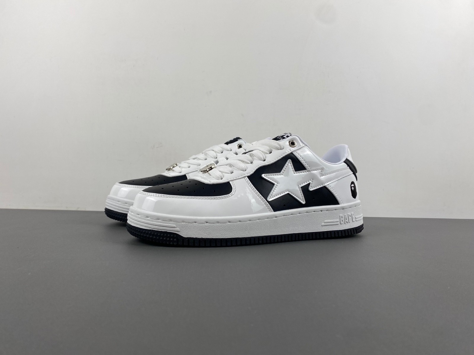 Bathing Ape A000058