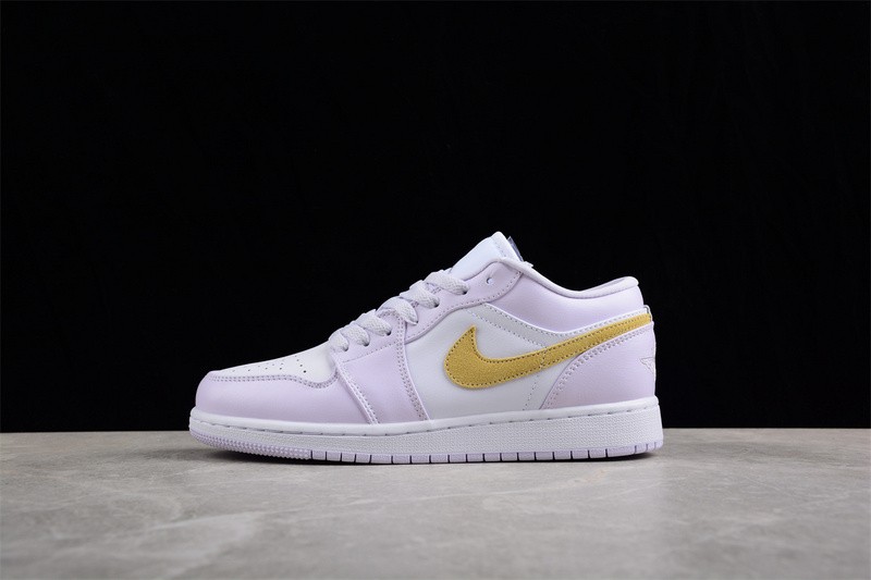 Air Jordan 1 Low Barely Grape DC0774-501