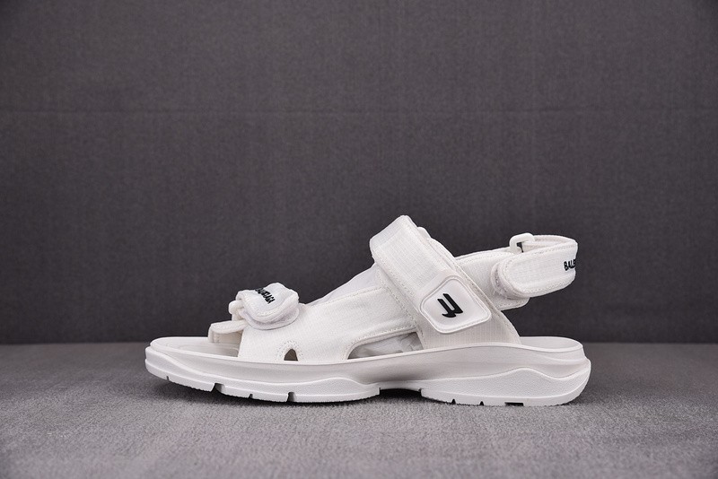 Balenciag* Sandal 24