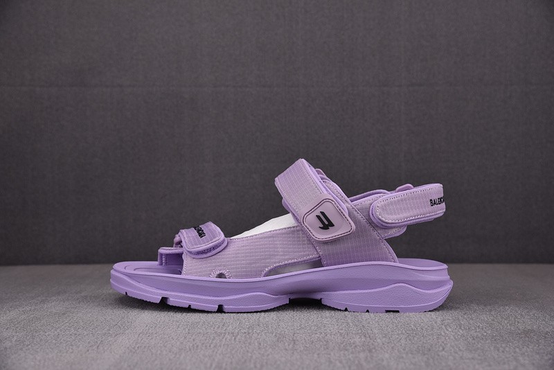 Balenciag* Sandal 28