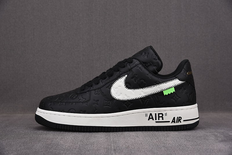 NIKE LOW AIR FORCE 1 X LV black