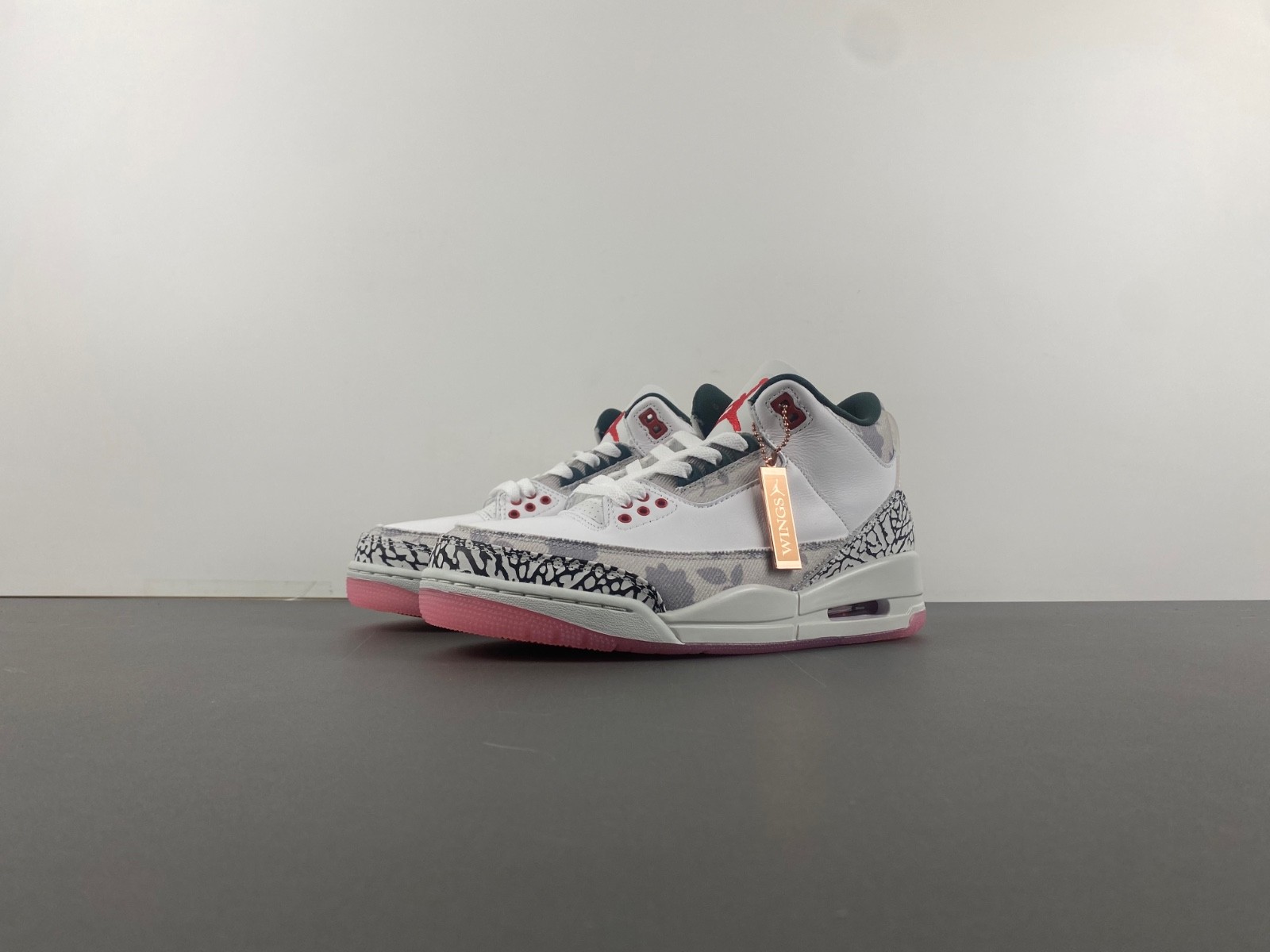 Air Jordan 3 'Wings' HM6993-100