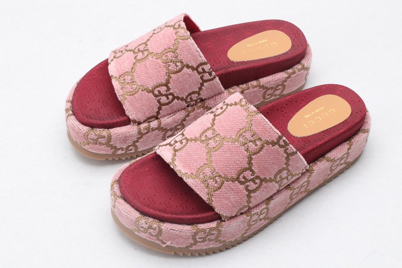 G*u*i* Sandal83