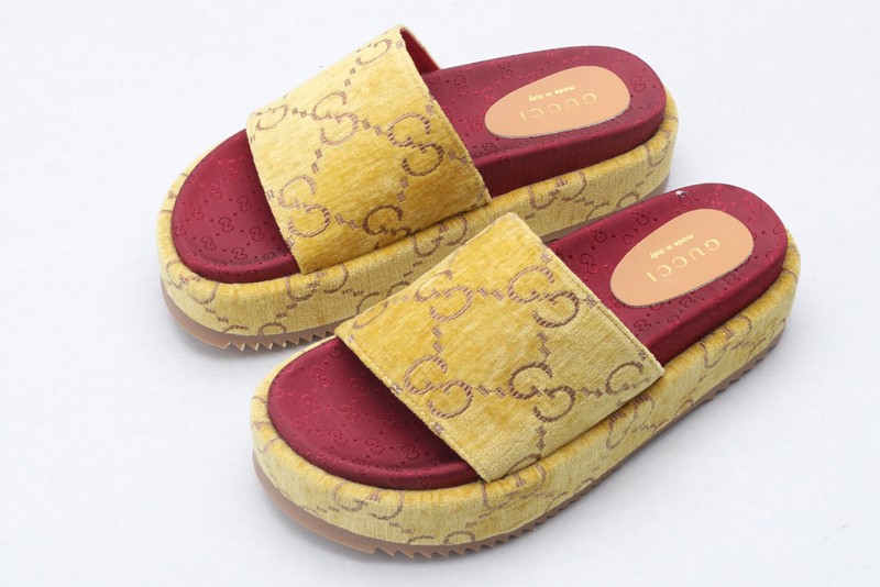 G*u*i* Sandal69