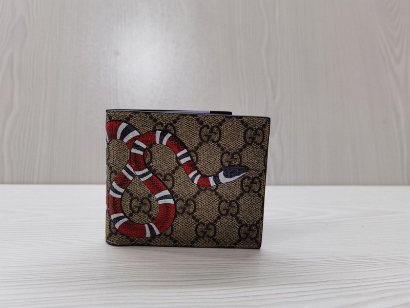 G*u*i* SNAKE BROWN WALLETS