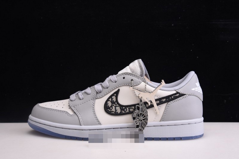 AIR JORDAN 1 low CN8007-001