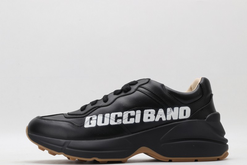 G*u*i* Trainer Sneaker35