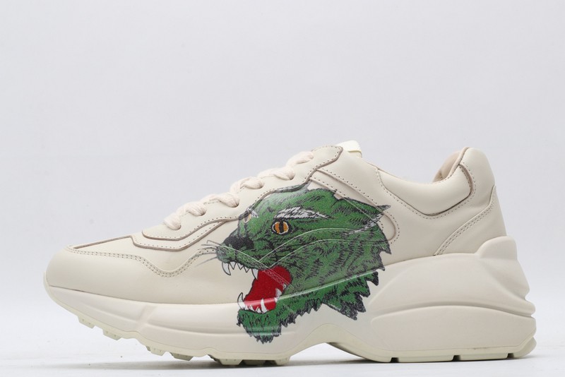 G*u*i* Trainer Sneaker25