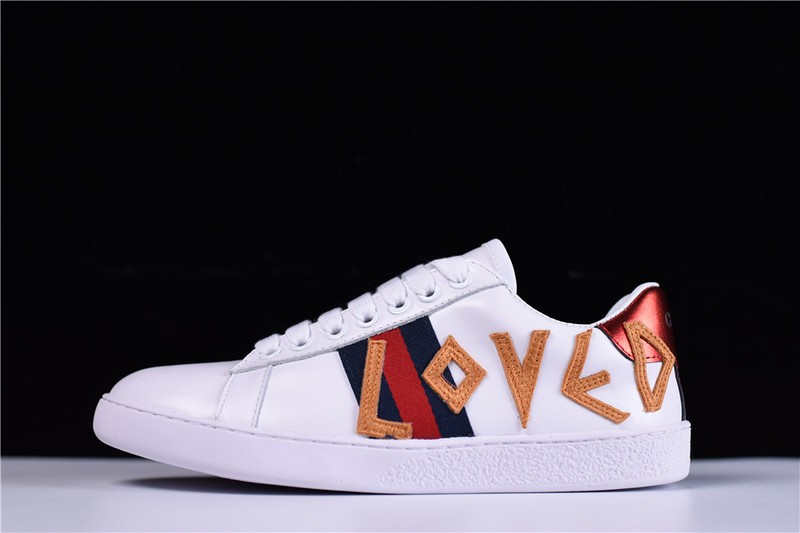 G*u*i* ACE EMBROIDERED LOW-TOP SNEAKER WITH LOVED womens 497090 DOPE0 9095