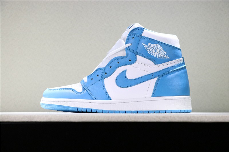 Air Jordan 1 Retro High OG  UNC 555088-117