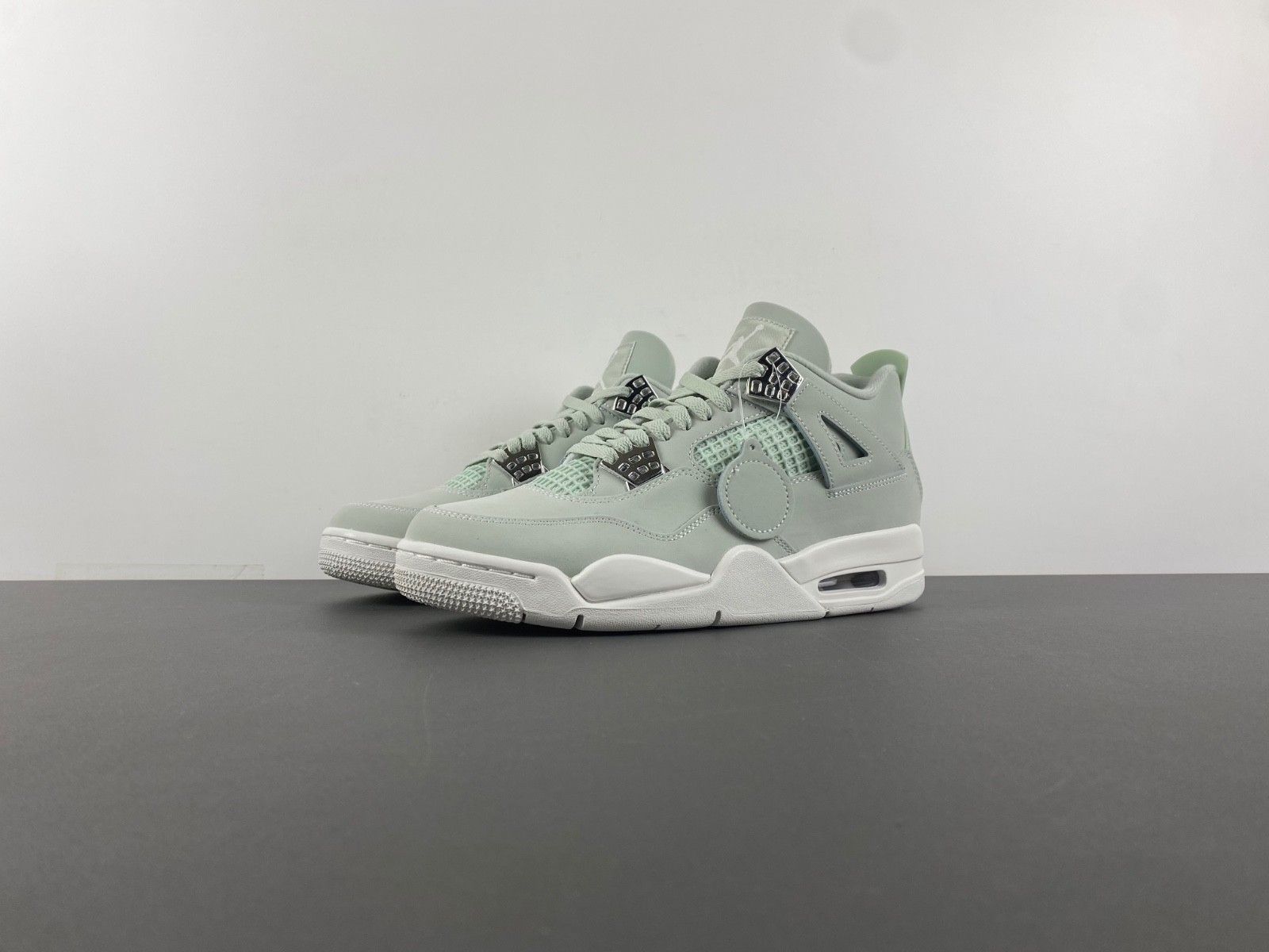 Air Jordan 4 "Seafoam” HV0823-003