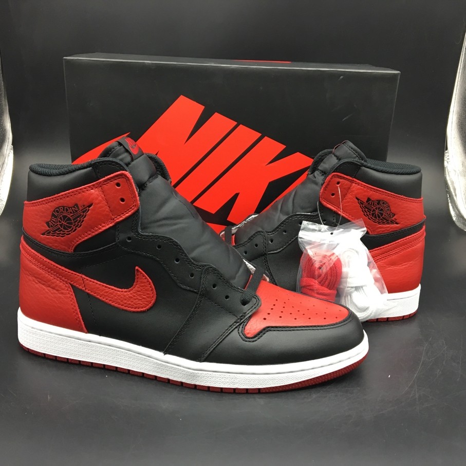 AJ1 Air Jordan 1 Retro High OG Banned  555088-001