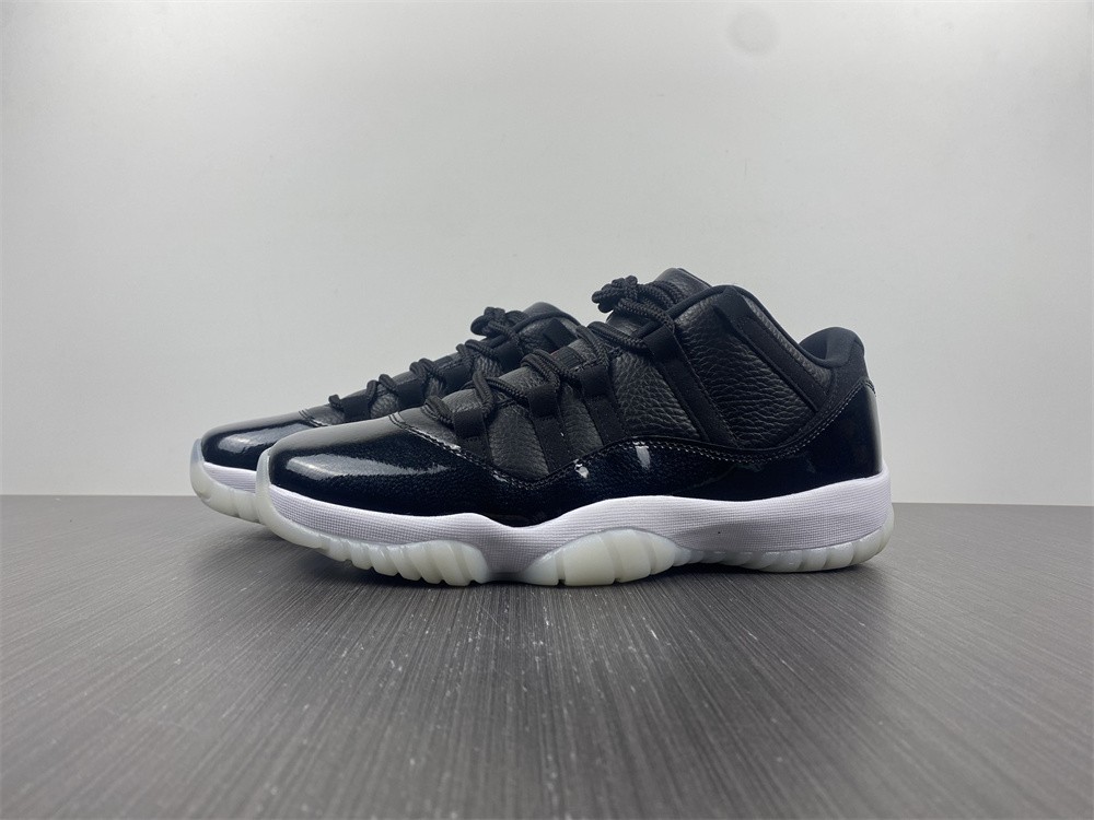 Air Jordan 11 Low 72-10 AV2187-001