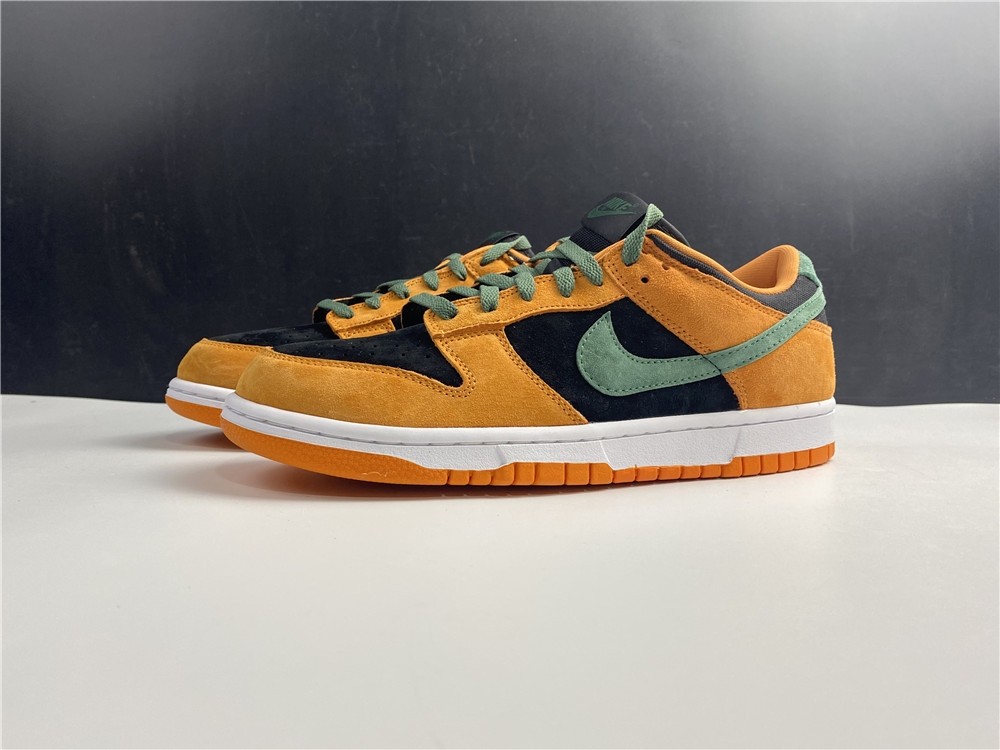 Nike Dunk Low SP “Ceramic”  DA1469-001