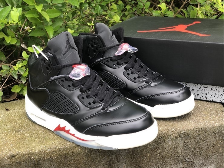 Air Jordan 5 SP “Black Muslin” CT8480-001