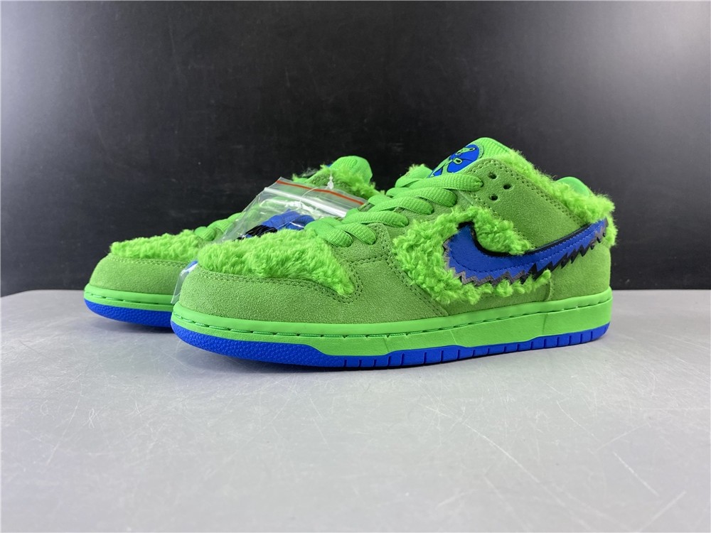 Dead x Nike SB Dunk Low“ Yellow Bear”  CJ5378-300