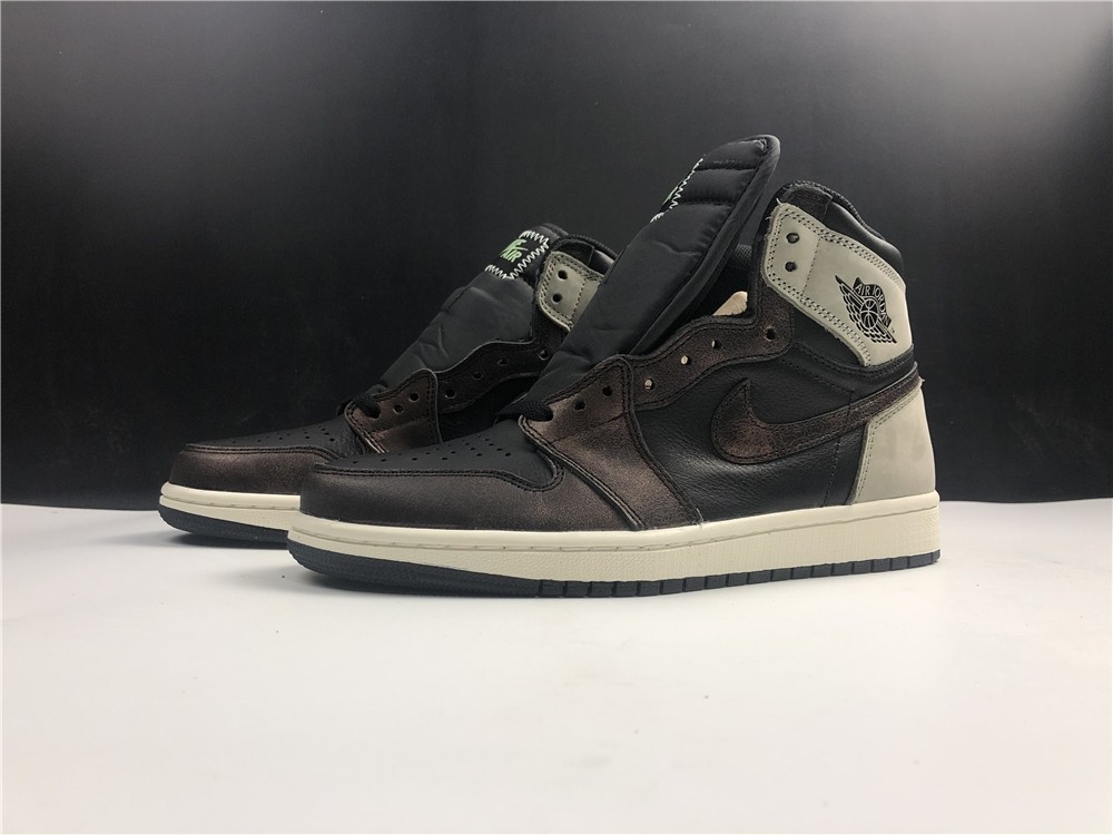 Air Jordan 1 Retro High OG 'Fresh Mint' - 555088-033