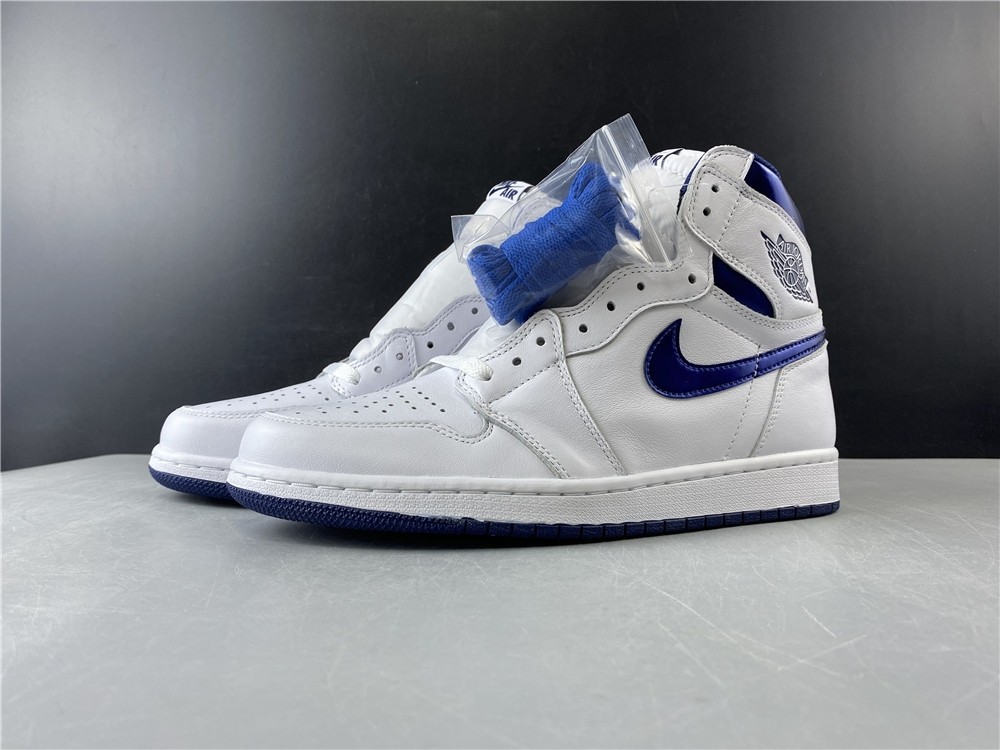 Air Jordan 1 Retro High OG 'Metallic Navy' - 555088-106