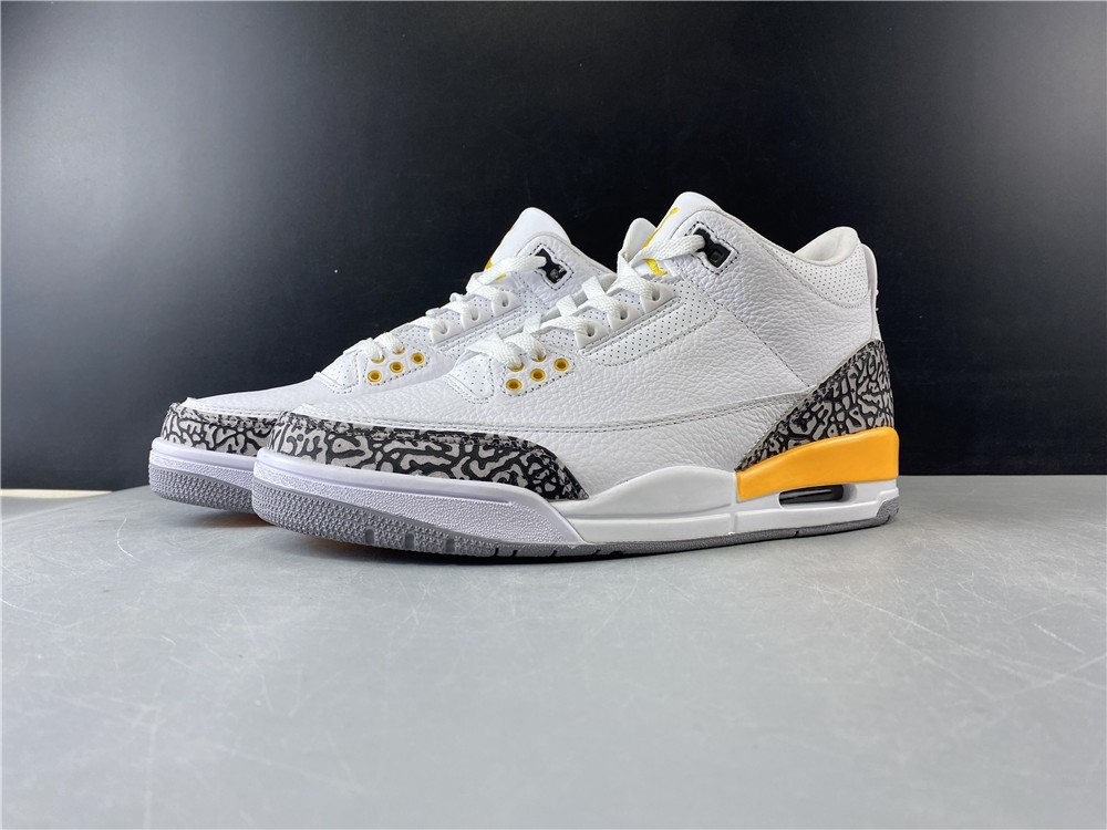 Air Jordan 3 WMNS “Laser Orange”  CK9246-108