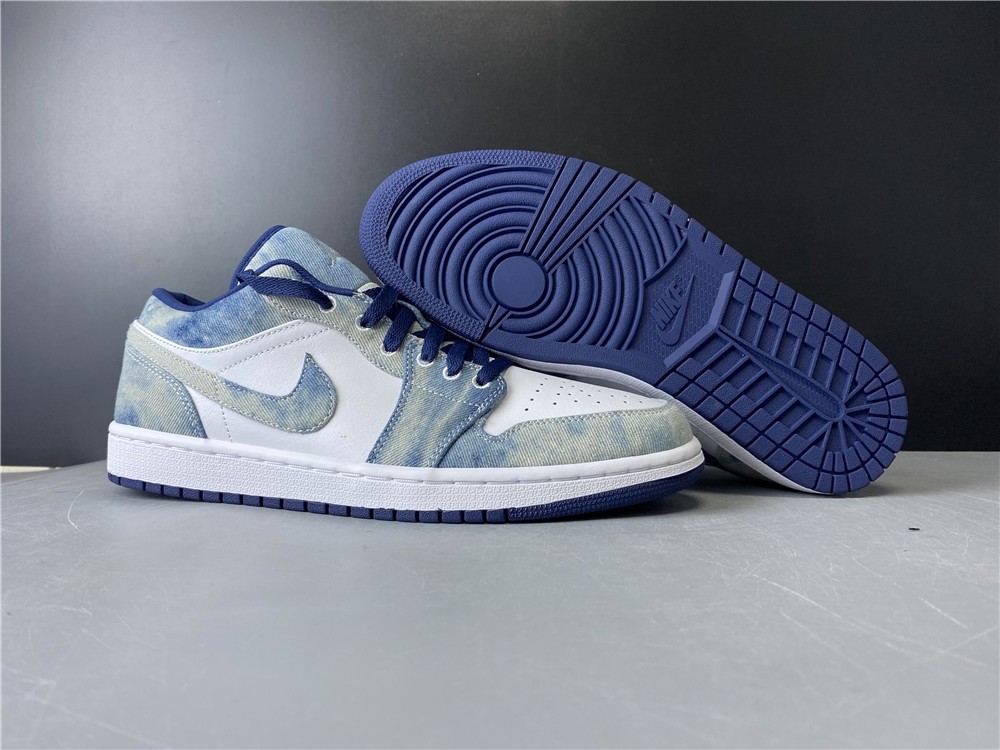 Air Jordan 1 Low CZ8455-100