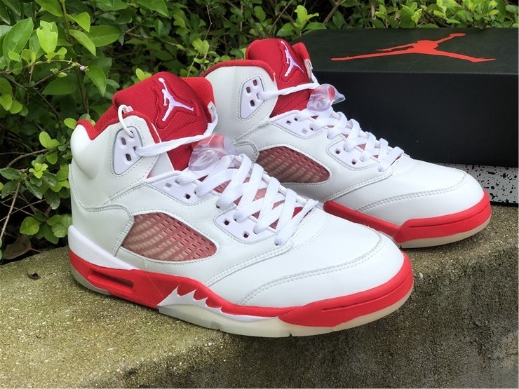 Air Jordan 5 Retro GS "Pink Foam" 440892-106