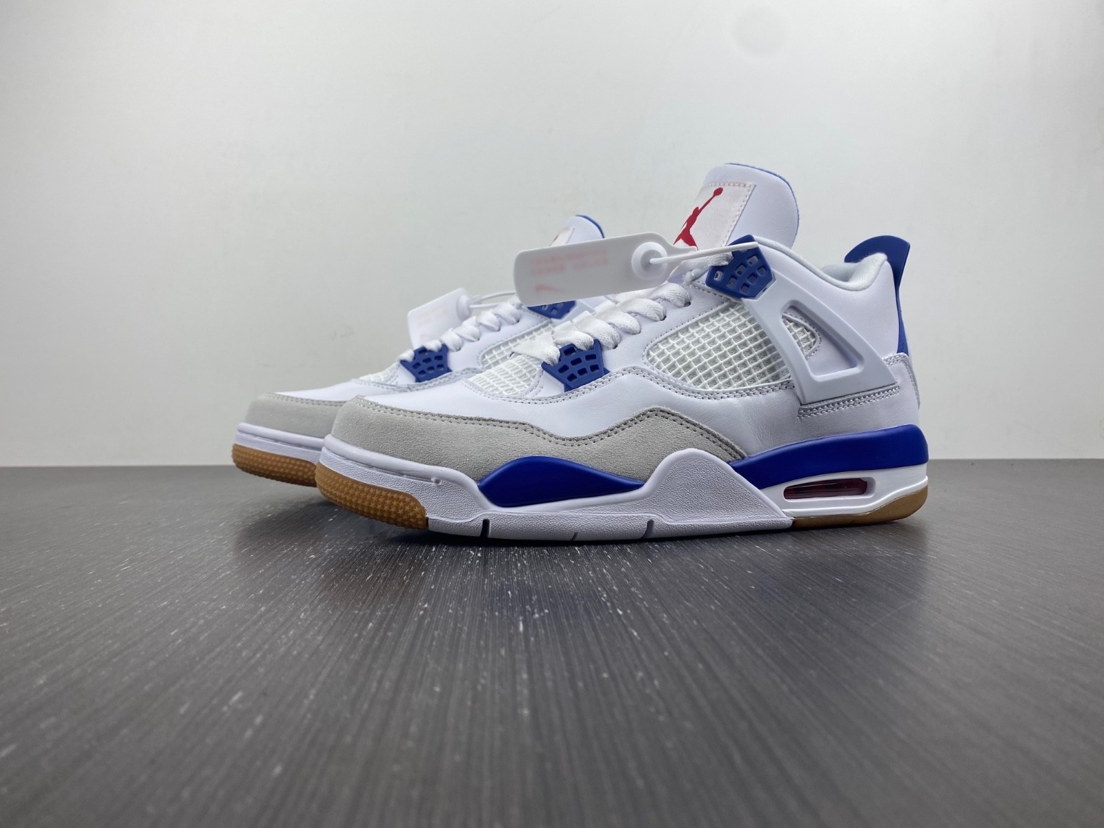 Nike Air Jordan 4 Retro DR5415-140