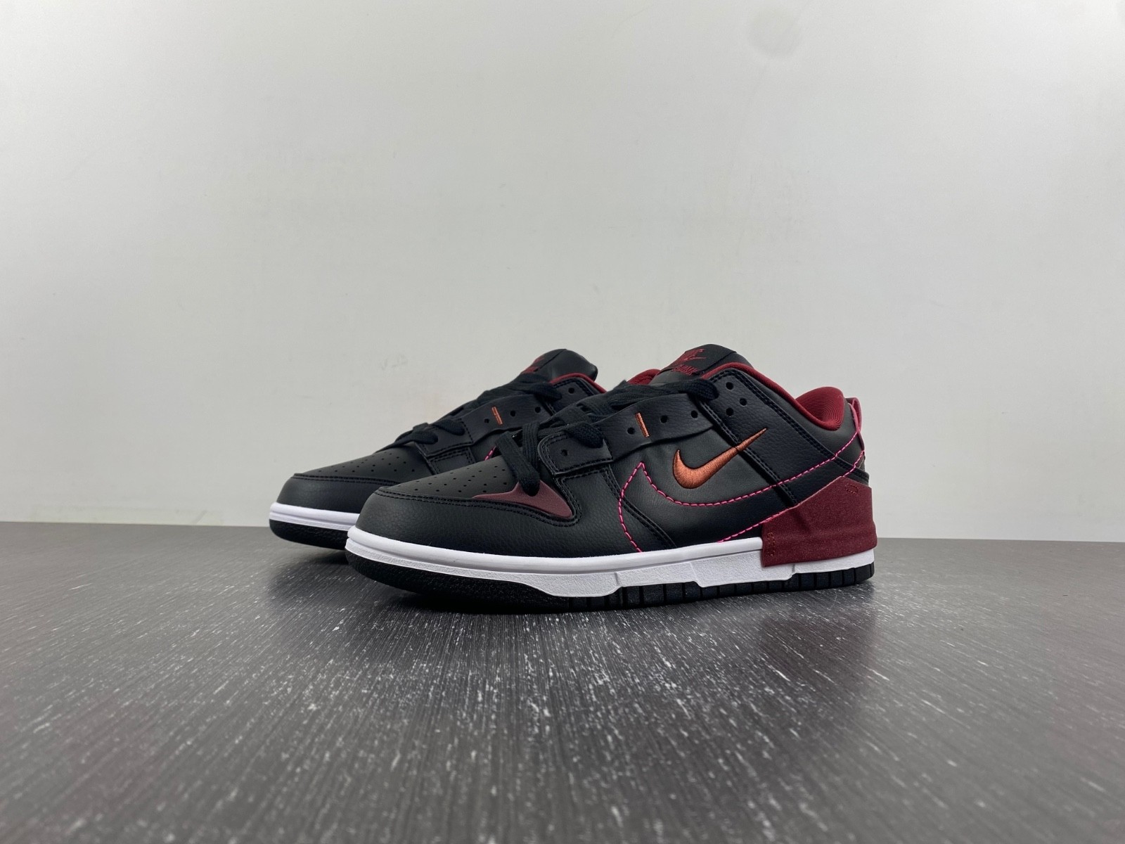 Nike WMNS Dunk Low Disrupt 2 Dark Beetroot DV4024-003