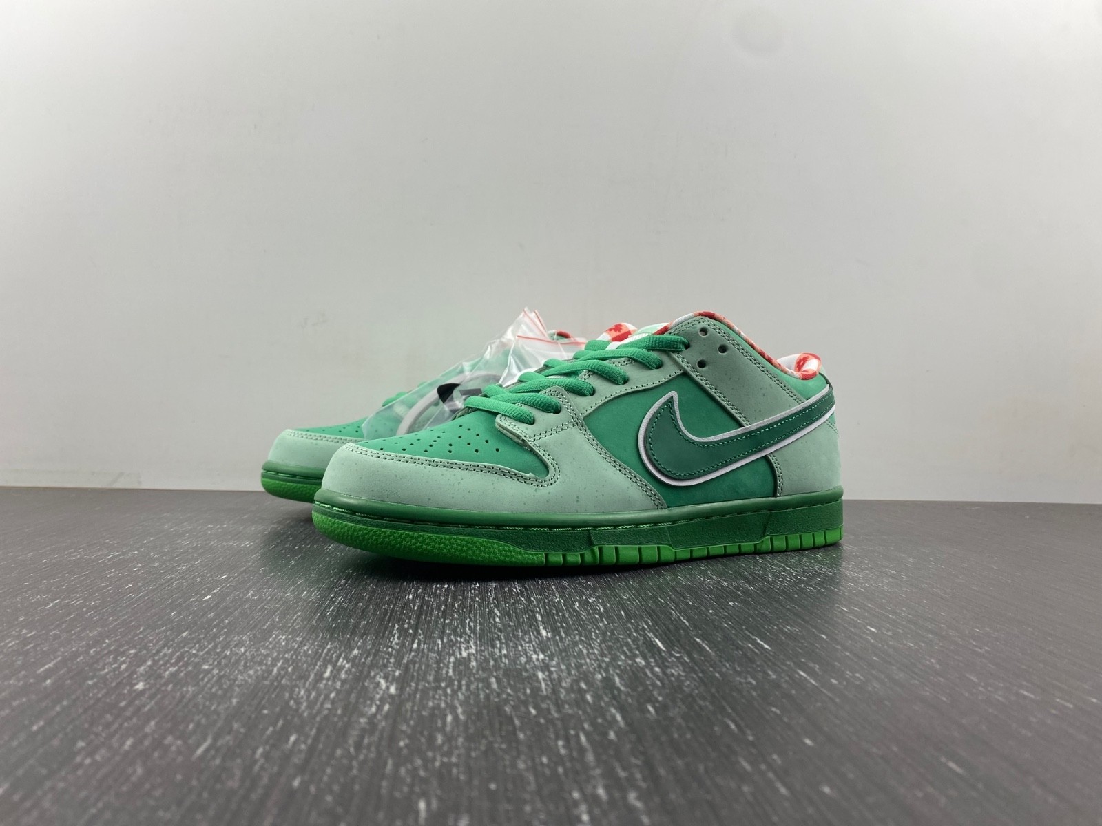 Concepts Nike Sb Dunk Low Green Lobster BV1310-303