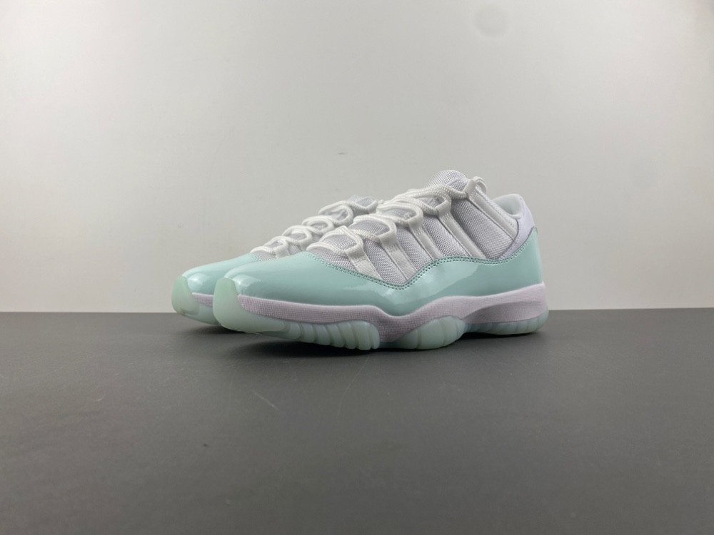 Air Jordan 11 Retro Low Igloo (Women's) - AH7860-103