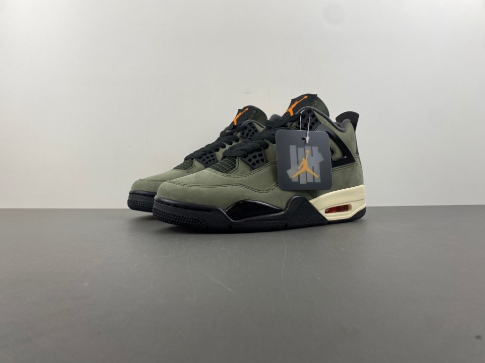 UNDEFEATED x Air Jordan 4 2025 IB1519-200