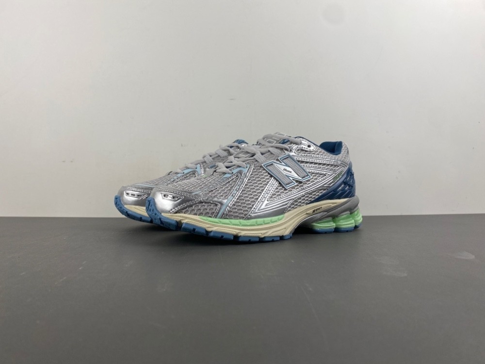 New Balance 1906R Silver Metallic Stillwater U1906RCR