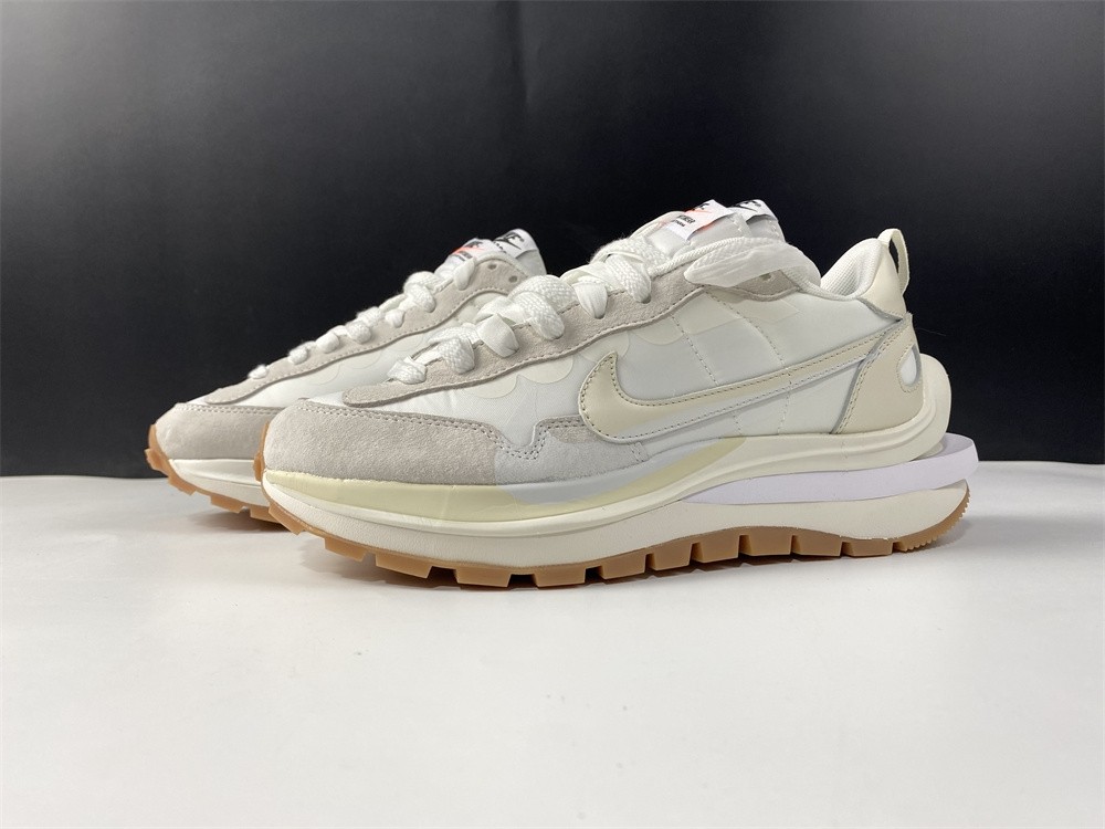 Nike regasus vaporrly SP x Sacai DD1875-100
